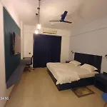 La Vista Stay